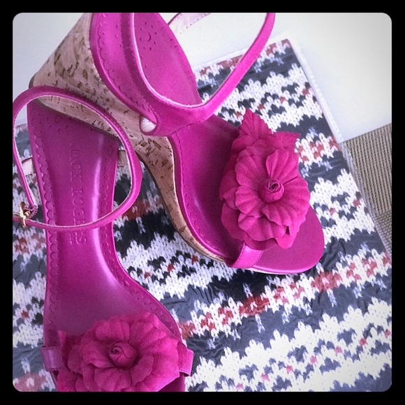 Jack Rogers Suede Petal Wedges - Picture 4 of 8